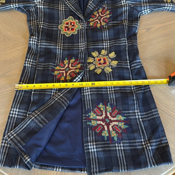 Relais Embroidered Wool Coat - Picture 16 of 16